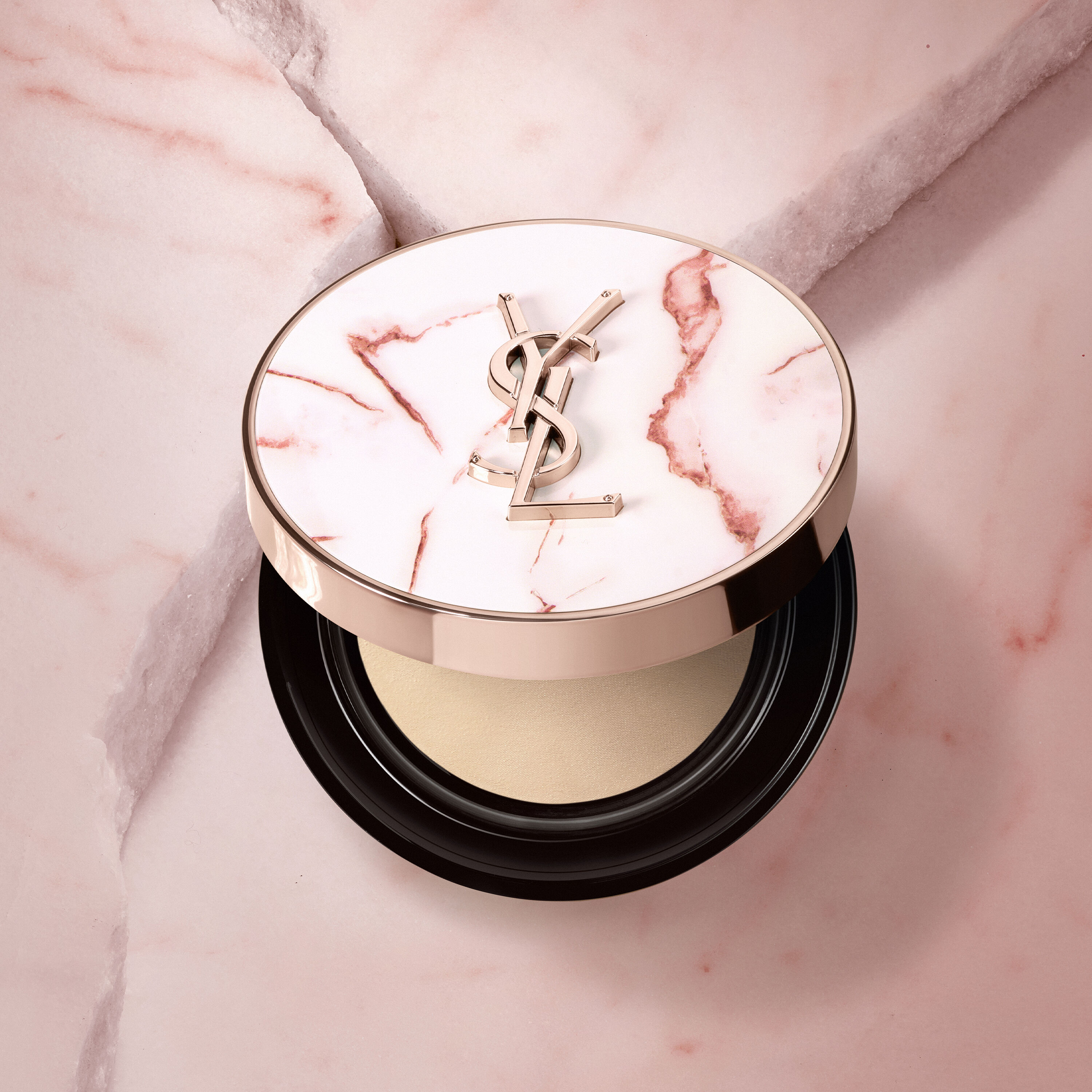TOUCHE ECLAT GLOW-PACT COUTURE CUSHION COLLECTOR