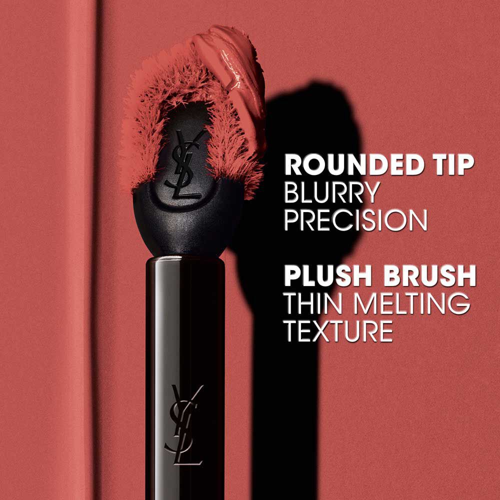 Close-up of YSL The Inks Blur lip stain applicator