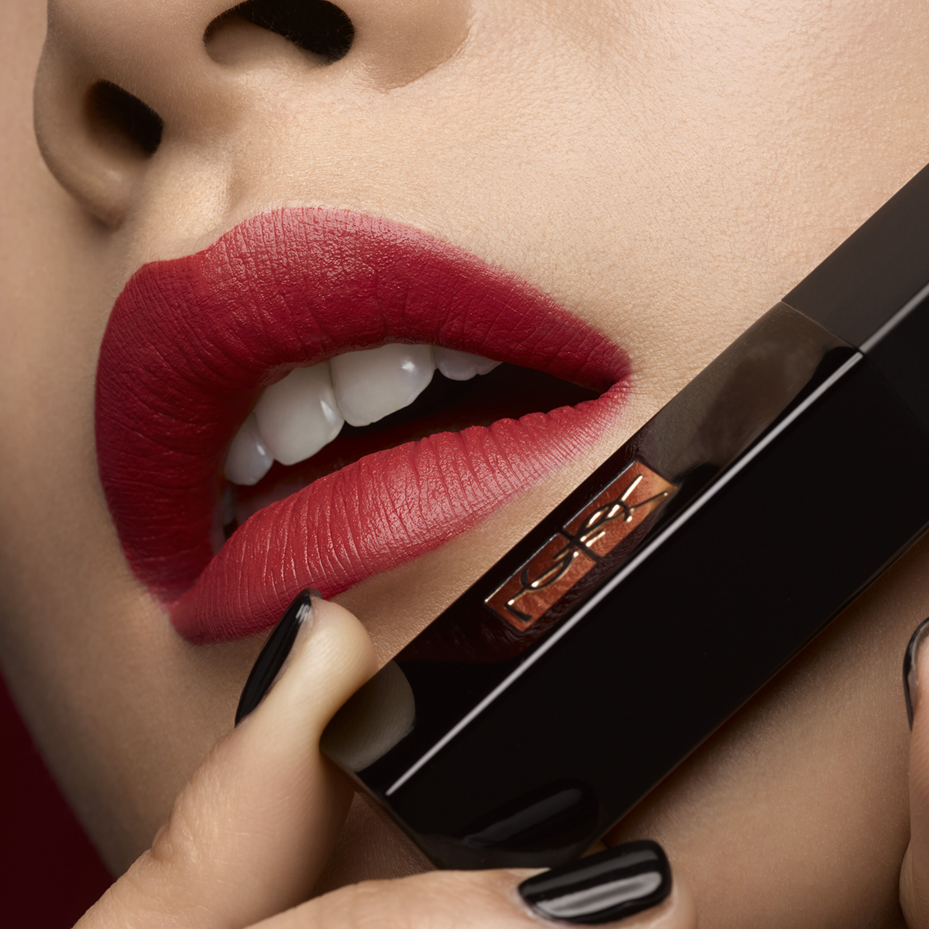 ROUGE PUR COUTURE THE SLIM VELVET RADICAL