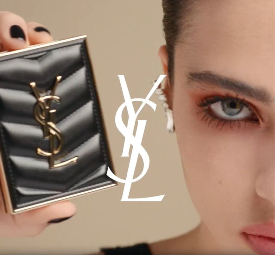 Couture Mini Clutch: Stylish Eye Makeup Essential | YSL Beauty