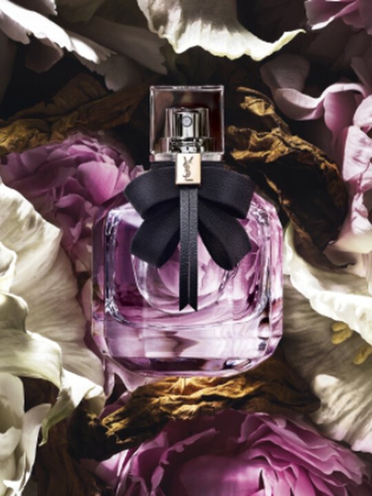 Mon Paris Eau de Parfum: Embrace Passionate Love YSL Beauty
